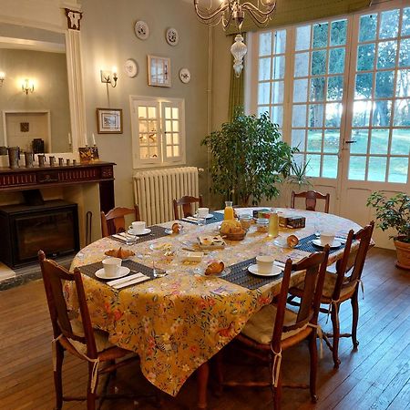 Manoir du Bellay Bed & Breakfast Montreuil-Bellay Dış mekan fotoğraf